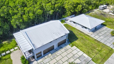 Huge Direct Oceanfront Compound -- One-of-a-Kind with 276-Foot - photo 15