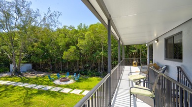 Huge Direct Oceanfront Compound -- One-of-a-Kind with 276-Foot - photo 21