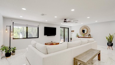 Huge Direct Oceanfront Compound -- One-of-a-Kind with 276-Foot - photo 24