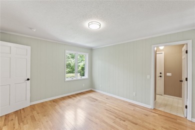 Spacious, Private, and Just Minutes from Clemson - A Hidden Gem