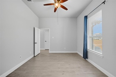 Welcome to 252 Harvard Lane in the Stanford Estates subdivision