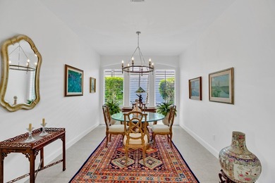 Elegant Oak Harbor, Bermuda style architecture set on a fabulous - photo 9