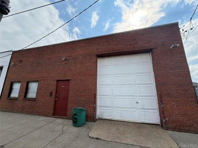 Located in the heart of East Rockaway, 36 Davison Plaza is a - photo 1