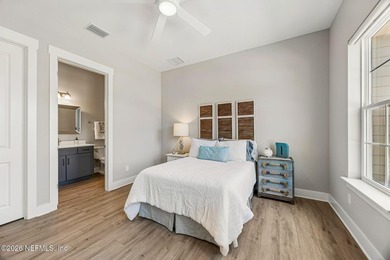 Focused on neutral, this Coastal Classic is all about simple - photo 34