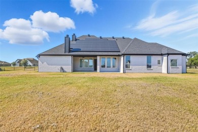 Welcome to 252 Harvard Lane in the Stanford Estates subdivision