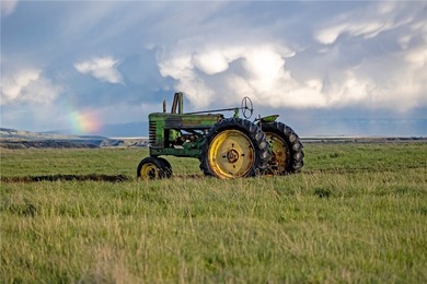 The Judith River Confluence Ranch spans 2,263+/- acres in the - photo 38