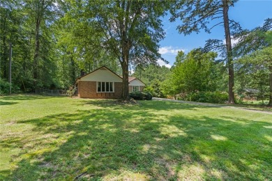 Spacious, Private, and Just Minutes from Clemson - A Hidden Gem
