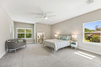 Focused on neutral, this Coastal Classic is all about simple - photo 48