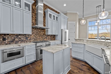Newly Custom Built on Lake Keowee - photo 11
