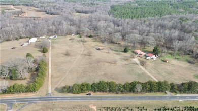 E I G H T A C R E S - mostly cleared with approximately 310ft of - photo 5