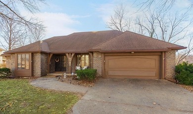 (private lake, pond, coastal) Home Sale Pending in Kansas City Missouri