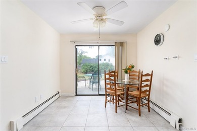 Very Spacious (2300 Square Feet) Large expanded ranch with - photo 10