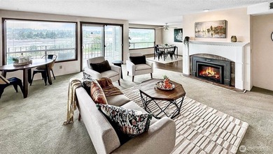 Rare East Bay Condo, Corner Unit with No Stairs & over 1700 sq - photo 8