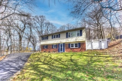 Lake Hopatcong Home Sale Pending in Roxbury Twp. New Jersey