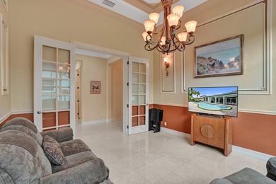 Welcome to this beautiful tranquil, lake front/pool beauty, 3 - photo 12