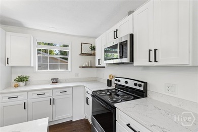 Welcome to 2217 Beech Street, a beautifully renovated 2-bedroom - photo 16