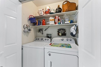 This meticulously maintained south end 2-bedroom, 1.5-bathroom - photo 17