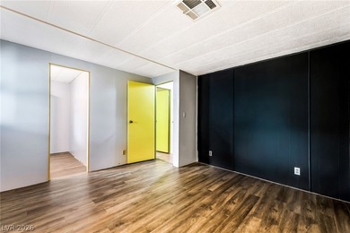 Well maintained 55+ age-restricted community. This inviting