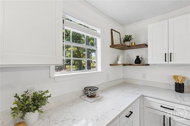 Welcome to 2217 Beech Street, a beautifully renovated 2-bedroom - photo 21