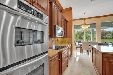 Welcome to this beautiful tranquil, lake front/pool beauty, 3 - photo 23