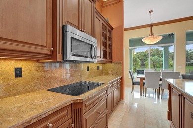 Welcome to this beautiful tranquil, lake front/pool beauty, 3 - photo 24
