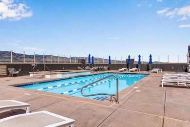 Welcome to a special Peloton West luxury condo - arguably the - photo 28