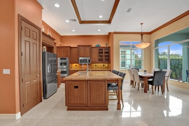 Welcome to this beautiful tranquil, lake front/pool beauty, 3 - photo 32