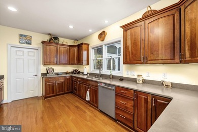 Gorgeous waterfront retreat on the private side of Lake Anna - photo 40