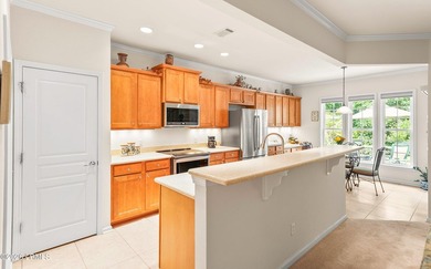 Seller offering $10,000 in concessions With an acceptable offer - photo 7