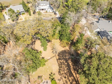 Discover the perfect setting for your Lowcountry dream home in - photo 17