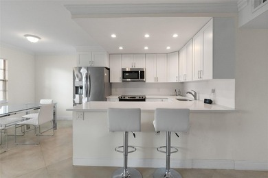 (private lake, pond, coastal) Condo Active Under Contract in Deerfield Beach Florida