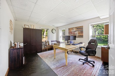 Welcome to 406 Vincent Court, nestled in the desirable Corbin - photo 35