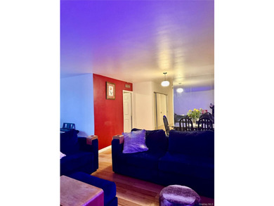 Welcome to this very spacious 3-bedroom co-op apartment located - photo 5