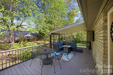 Welcome to 406 Vincent Court, nestled in the desirable Corbin - photo 38