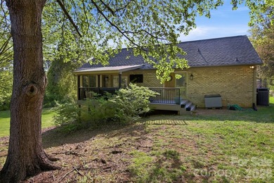Welcome to 406 Vincent Court, nestled in the desirable Corbin - photo 43