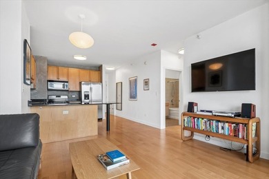 Tons of natural light beams through sunny southern windows on - photo 7