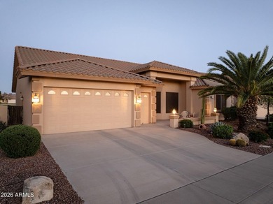 Beautiful GOLF course home with 3 beds, 2 & 1/2 baths & a golf