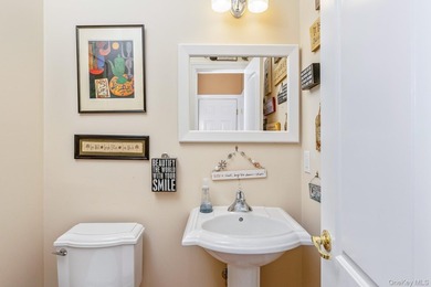 Welcome to 20 Emilie Drive, a beautifully maintained Zinfandel - photo 16