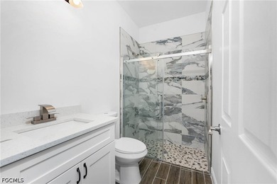 This beautiful 4-bedroom, 3-bathroom, 2,100 sq ft single-family - photo 18