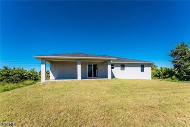 This beautiful 4-bedroom, 3-bathroom, 2,100 sq ft single-family - photo 25