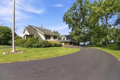 A rare find in a great location. Private secluded two acre lot - photo 6