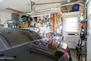 Experience worry-free living in this METICULOUSLY RENOVATED - photo 27