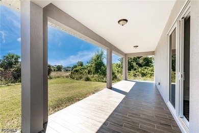 This beautiful 4-bedroom, 3-bathroom, 2,100 sq ft single-family - photo 28
