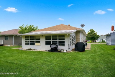 Experience worry-free living in this METICULOUSLY RENOVATED - photo 30