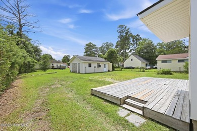 Welcome to 325 Miller Blvd in Havelock, NC! This inviting - photo 34