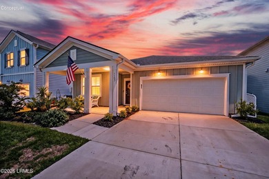 Located in the Salem Bay community in Beaufort, this turnkey - photo 1