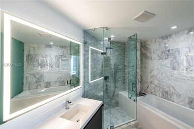 1,386 SF INTERIOR - 1 BED + DEN (DEN WITH CUSTOM ELECTRIC MURPHY - photo 12
