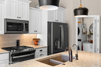 55+ living in SunRiver with a PRIVATE POOL and spa in one of the