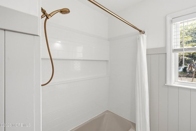 Welcome to this beautifully updated 3-bedroom 2 bath ranch in - photo 18