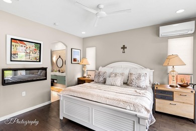 55+ living in SunRiver with a PRIVATE POOL and spa in one of the